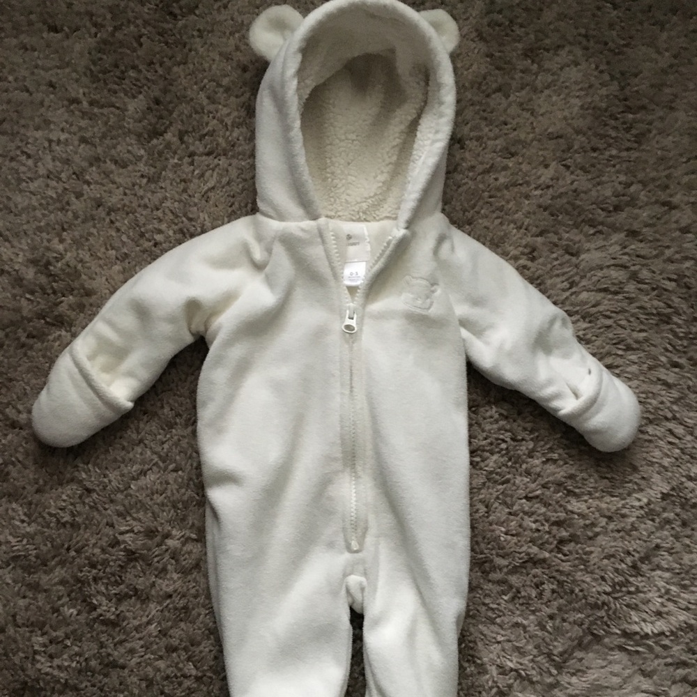 Carter’s bunting suit